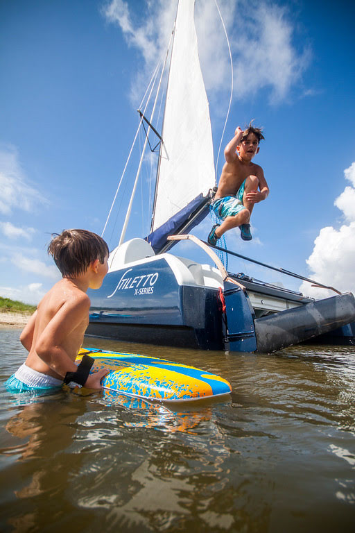 Phillips Boatworks logo